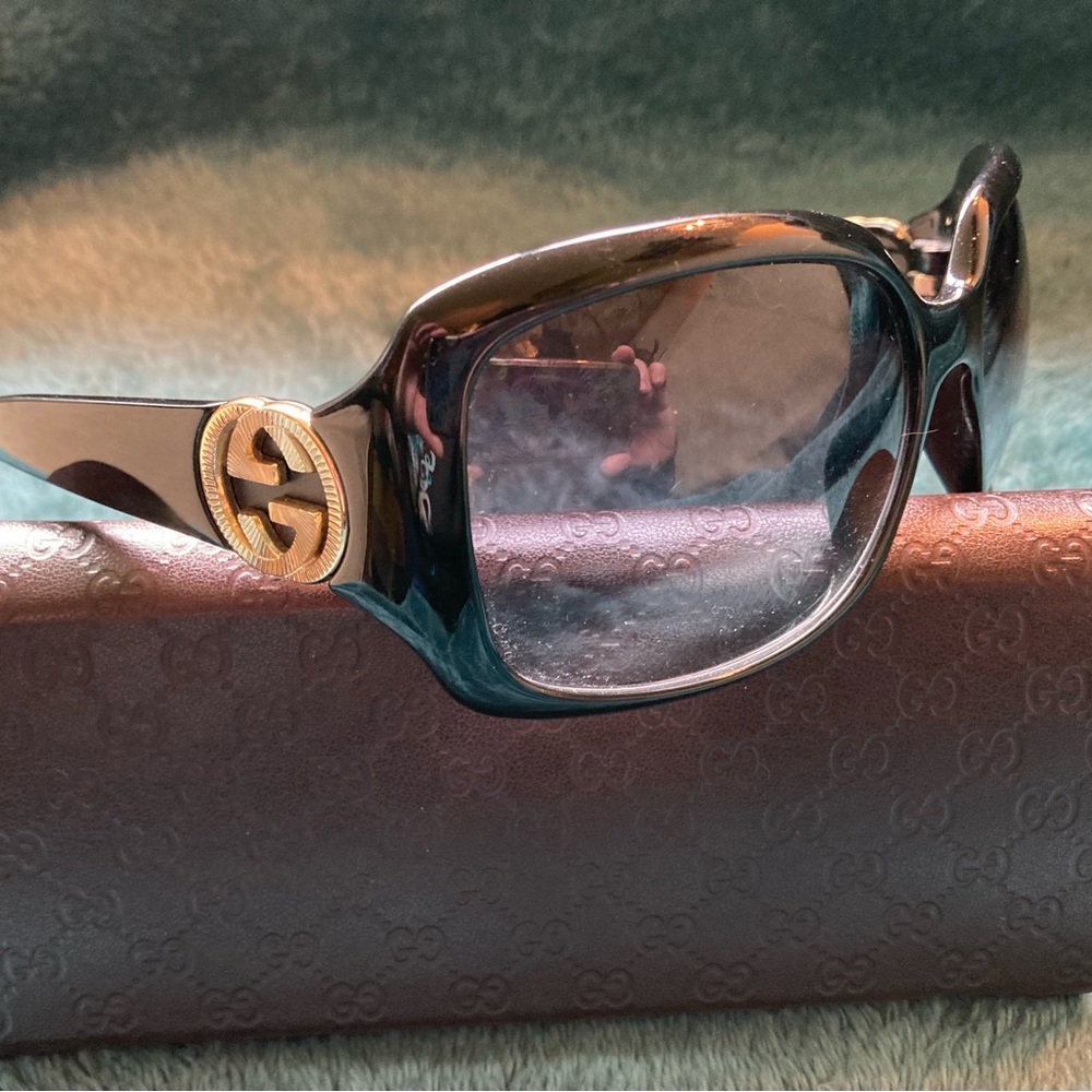 Gucci Black Sunglasses